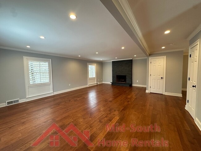 Building Photo - 1965 Cordes Rd