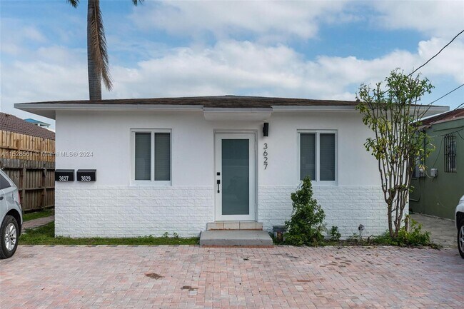 Foto del edificio - 3627 NW 23rd Ave