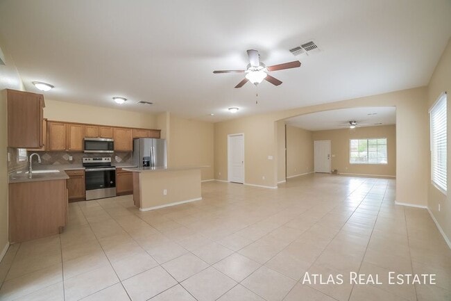 Building Photo - 17818 W Acapulco Ln