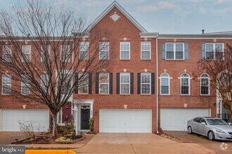 Building Photo - 6564 Trask Terrace