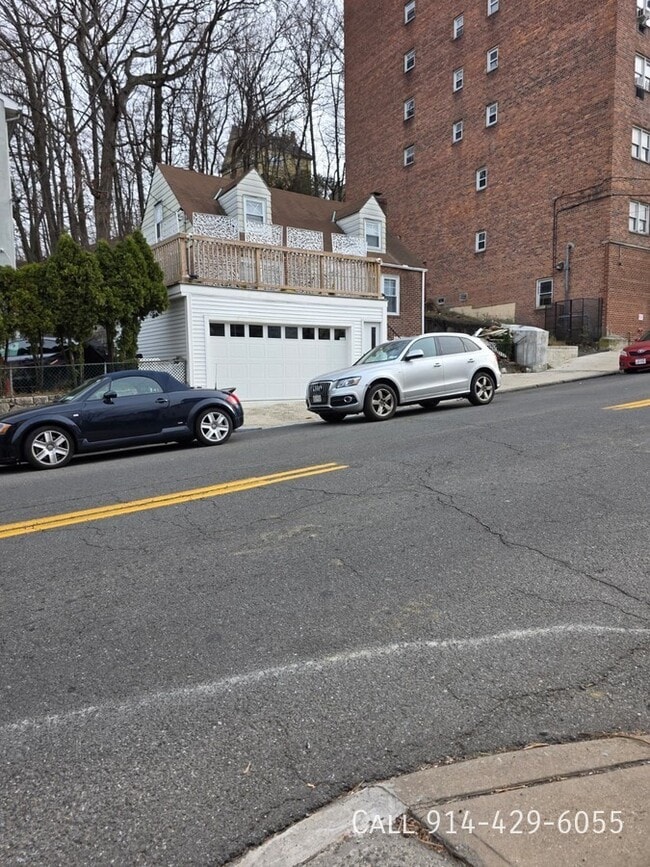 Photo - 609 Van Cortlandt Park Ave Apartment