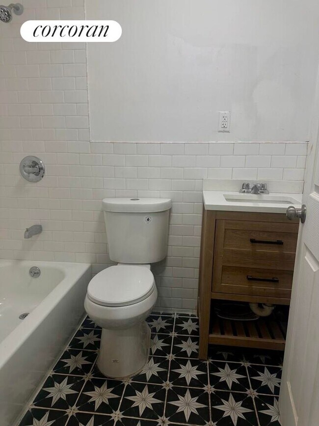 Foto del edificio - 1132 Herkimer St