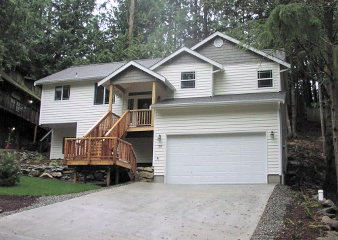 Primary Photo - Large Home in Sudden Valley w/ Attached Ga...