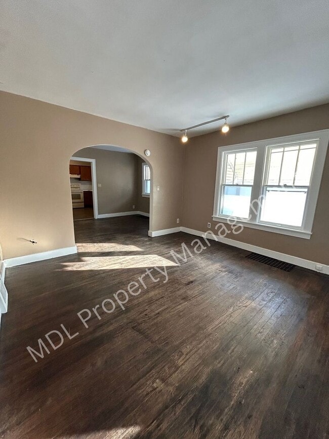 Foto del edificio - Charming 3 bedroom home available now!