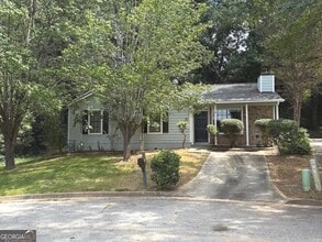 Building Photo - 4952 Isle Royal Ct