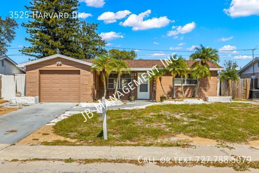 Foto principal - Lovely 3-Bed/2-Bath Home