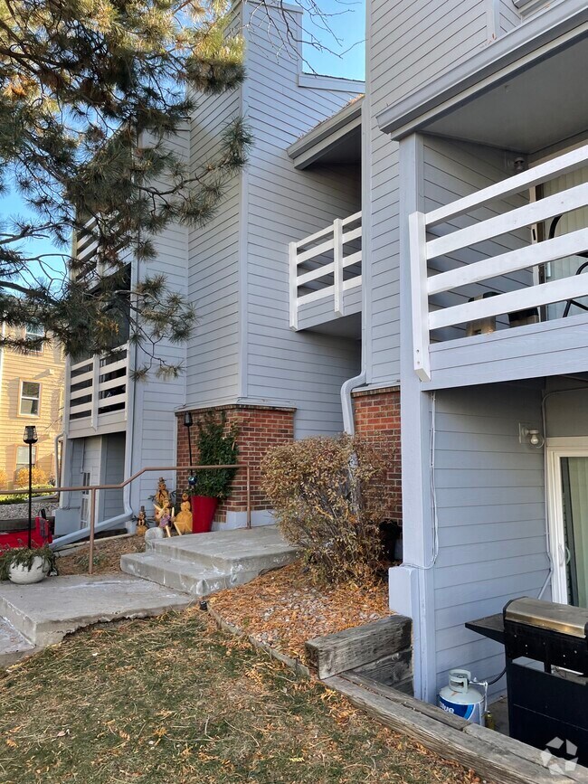 Three Fountains Apartments under 1,000 Denver, CO 1 Rentals