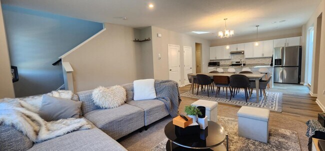 Foto del edificio - 1515 100th Ave NW