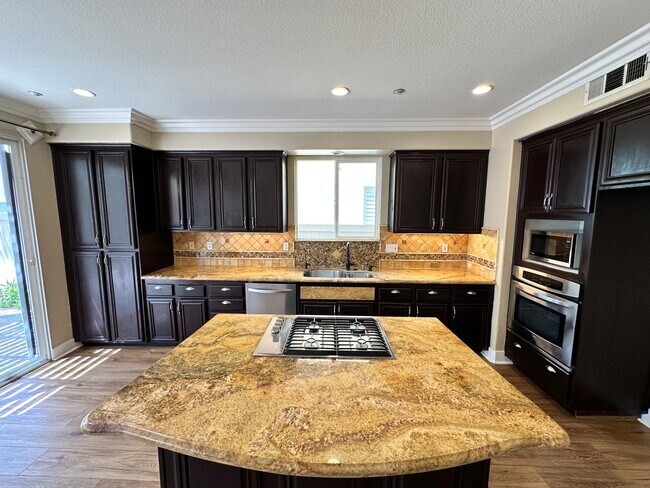 Foto del edificio - 16791 Wanderly Ln