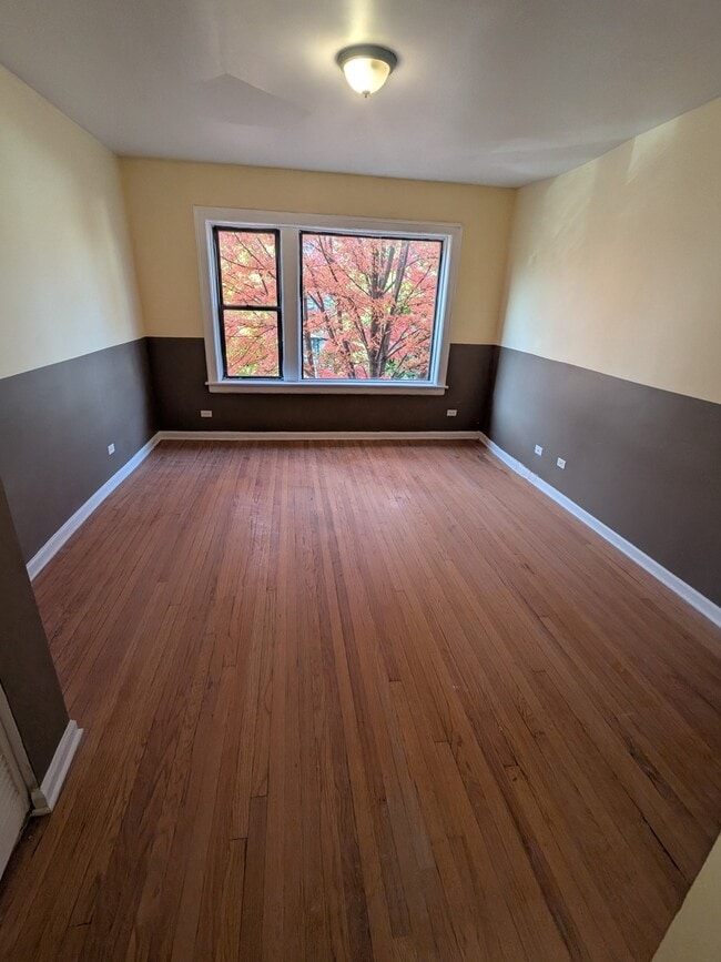 Sala de estar - 8201 S Ada St