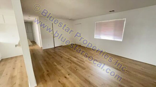 Building Photo - 12982N
