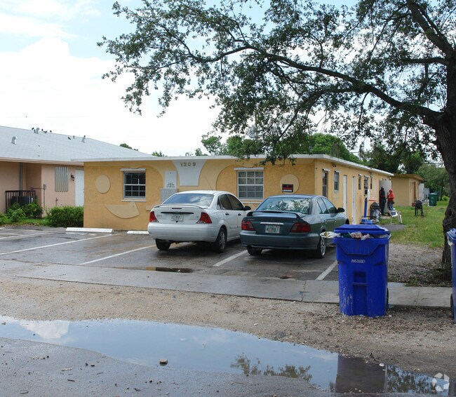 Foto del edificio - 1209 NW 2nd St