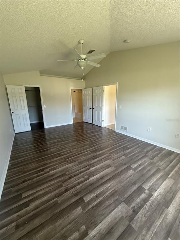 Foto del edificio - 36 Firethorn Ln