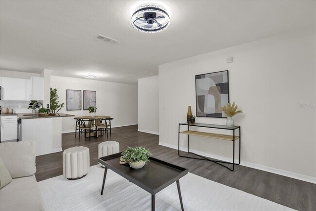 Building Photo - 7606 Pissarro Dr