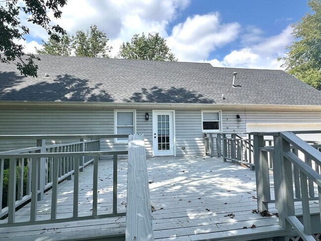 Building Photo - 10308 Roanoke Dr