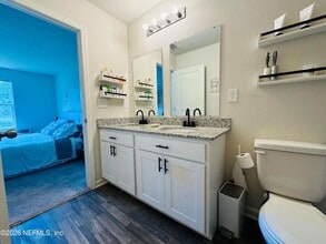 Building Photo - 45287 Red Brick Dr