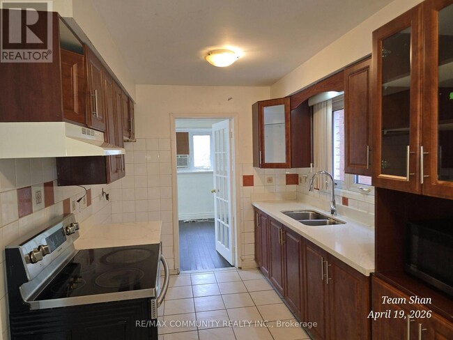Building Photo - 108 Pennyhill Dr