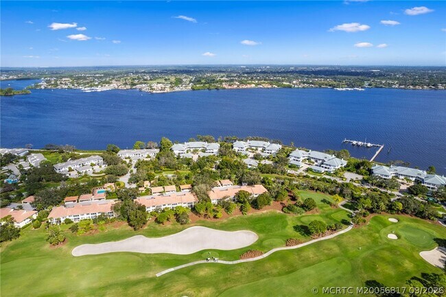 Foto del edificio - 12481 Harbour Ridge Blvd