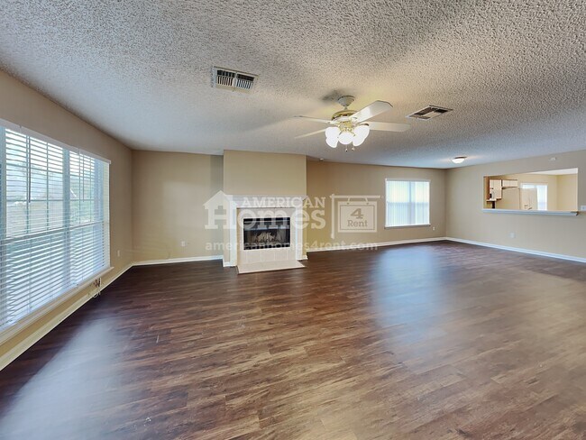 Building Photo - 13541 Ashford Wood Court E