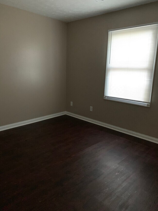 Foto del edificio - 2 bedroom duplex