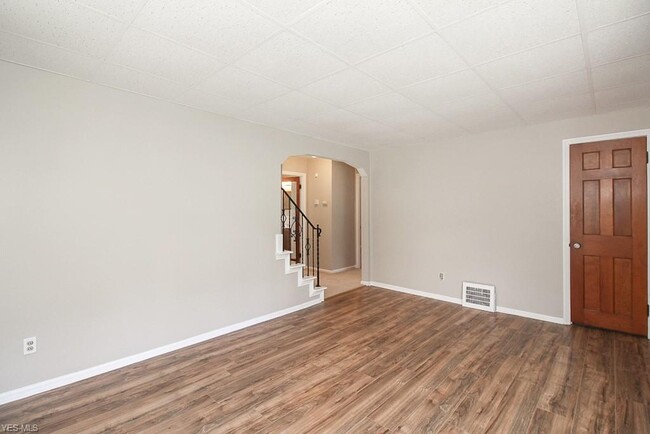 Building Photo - 20609 Hansen Rd