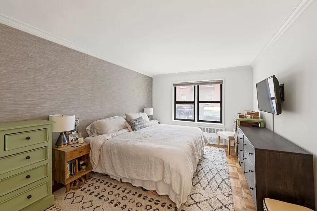 Building Photo - Your Destination for Style and Sophistication