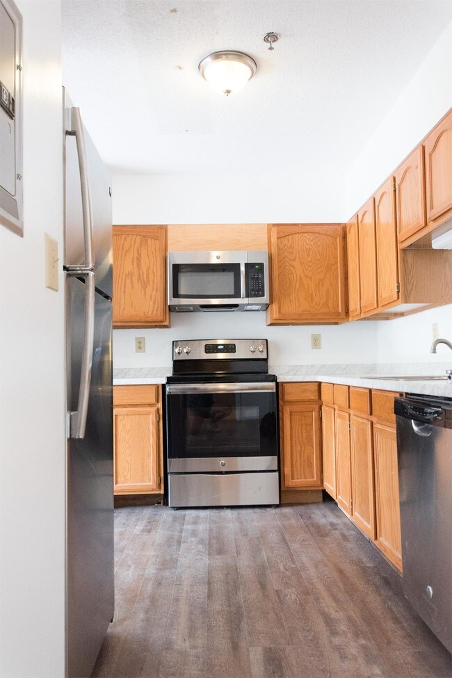 Building Photo - 3057 O Bryon St