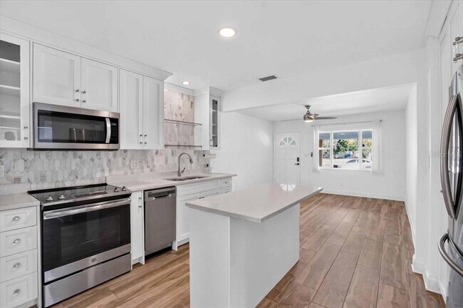 Foto del edificio - 2612 46th St S