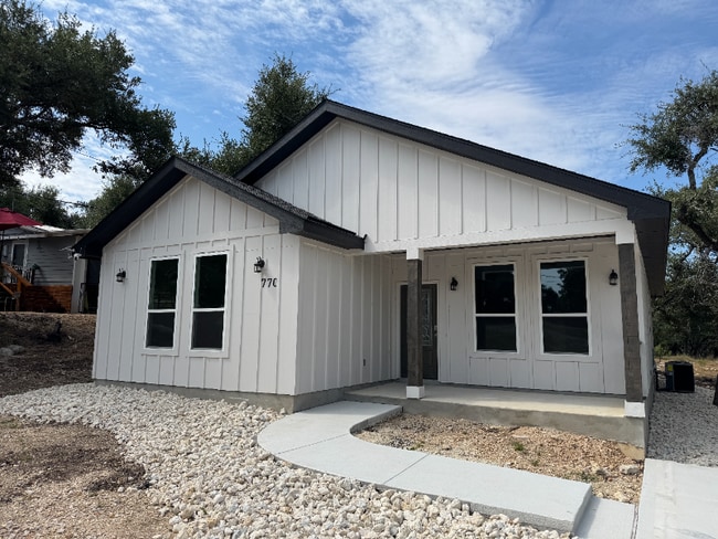 Building Photo - 770 Buck Run Pass