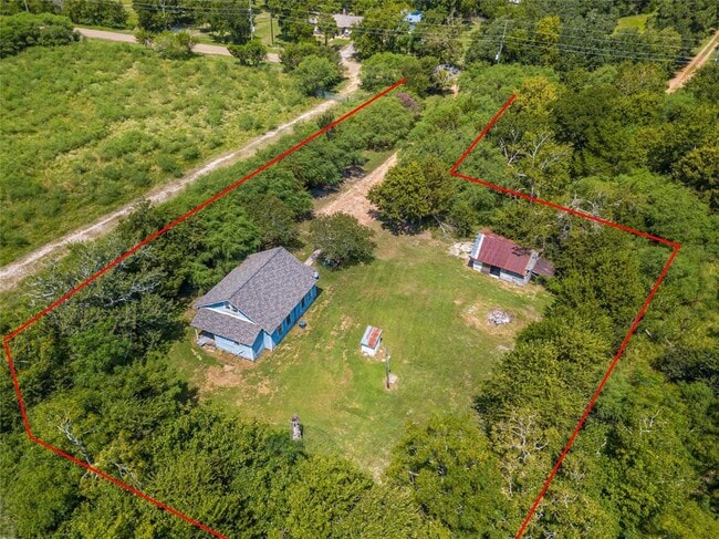 Building Photo - 322 Mixville Rd