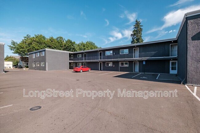 Foto del edificio - 205 6th Ave SW