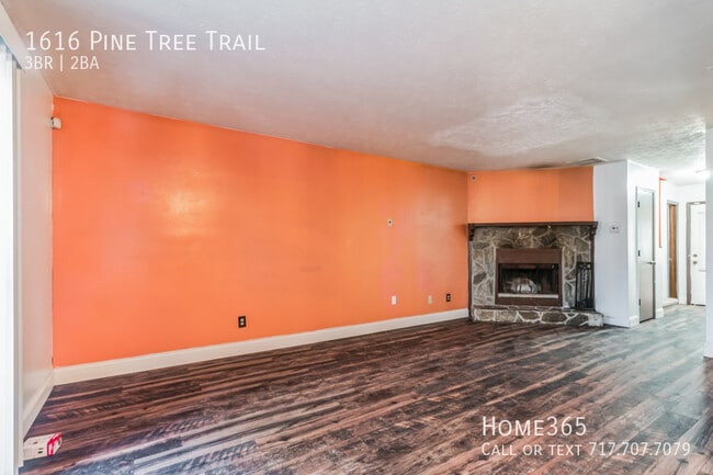 Building Photo - Luxury 3 bed 2 bath Condo at College Park!...