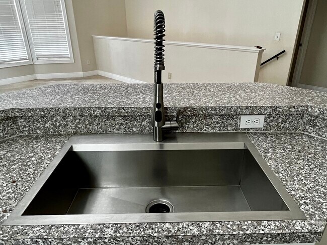 New Stainless steel Koehler sink - 6408 Raleigh St