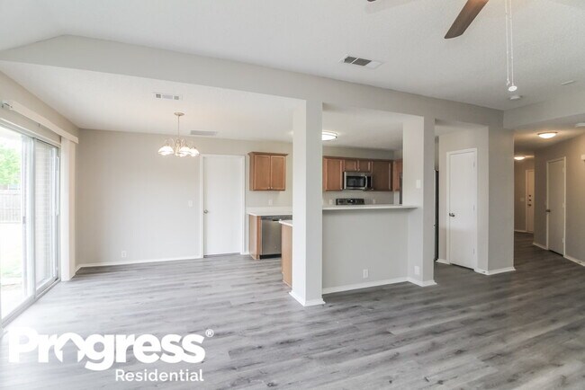Building Photo - 823 Sage Meadow Dr