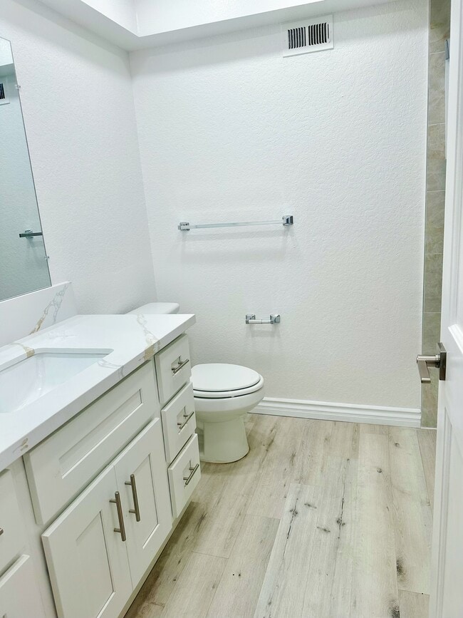 Foto del edificio - 10968 Buckingham Way