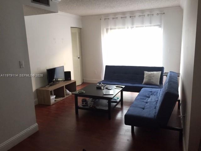 Foto del edificio - 4021 Indian Creek Dr