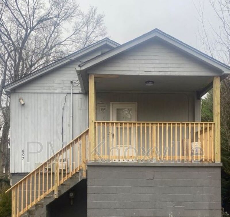 807 Cates St, Maryville, TN 37803 Condo for Rent in Maryville, TN