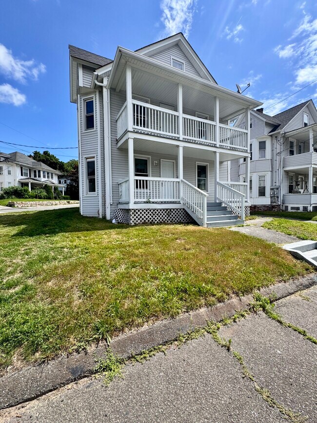 Foto del edificio - 110 Brookside Ave