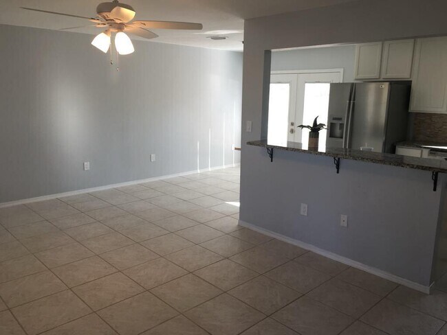Building Photo - 1221 Quail Ridge Dr