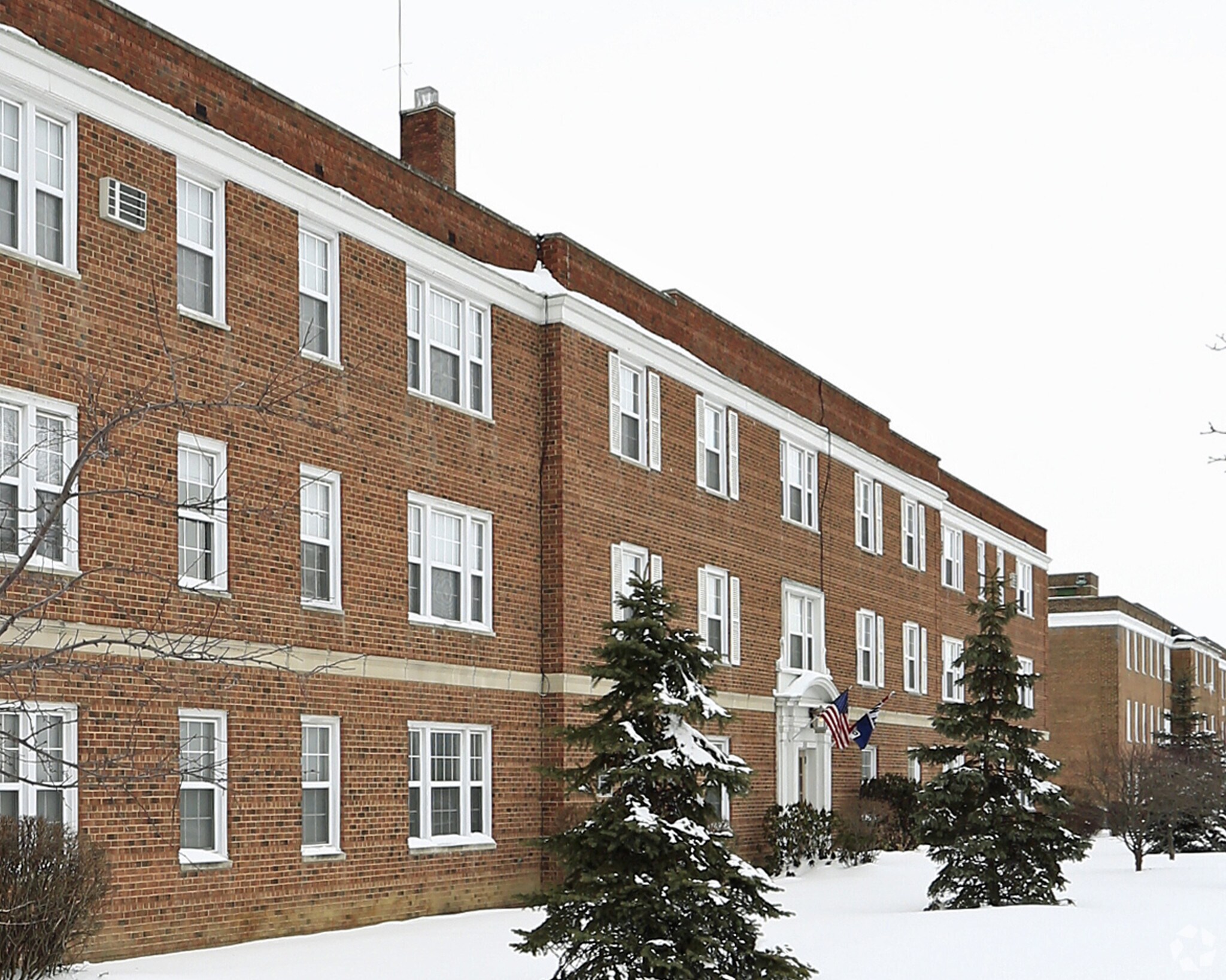 Van Aken Court – photo 1