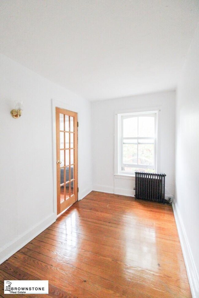 Foto del edificio - 1 bedroom in BROOKLYN NY 11201