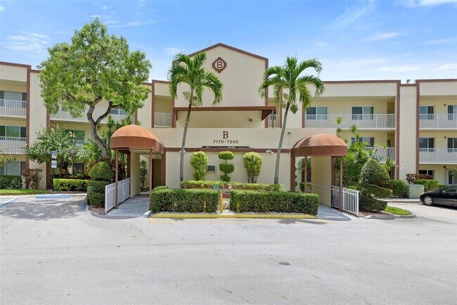 Foto del edificio - 7214 S Devon Dr