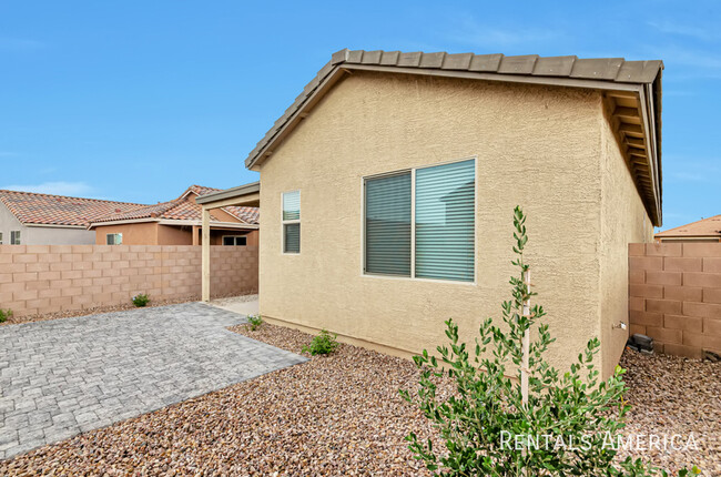 Foto del edificio - 8821 E Stone Meadow Cir