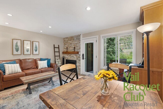 Foto del edificio - 4610 Vail Racquet Club Dr
