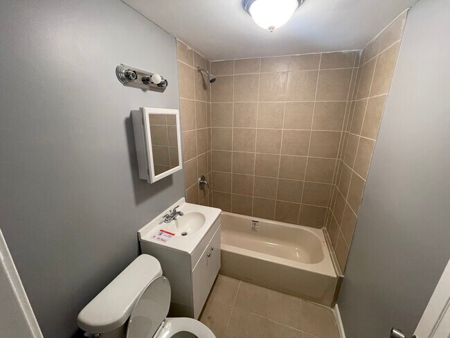 Building Photo - 1854 South Central Park Avenue, Unit 1854 ...