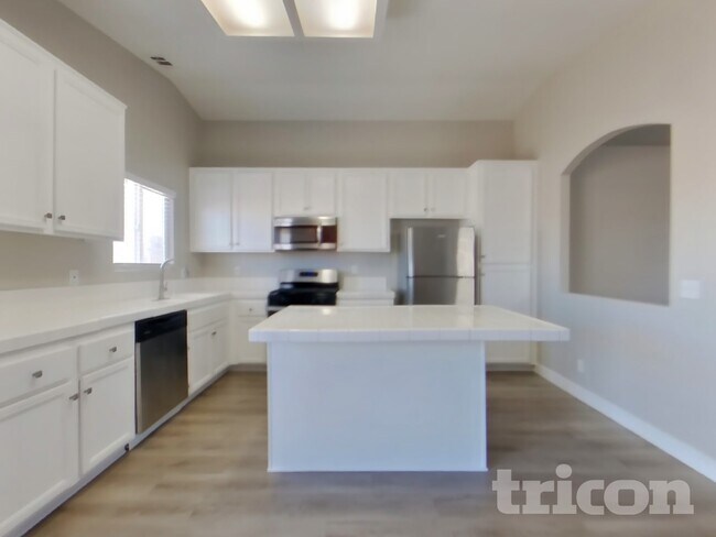 Foto del edificio - 12675 1st Ave