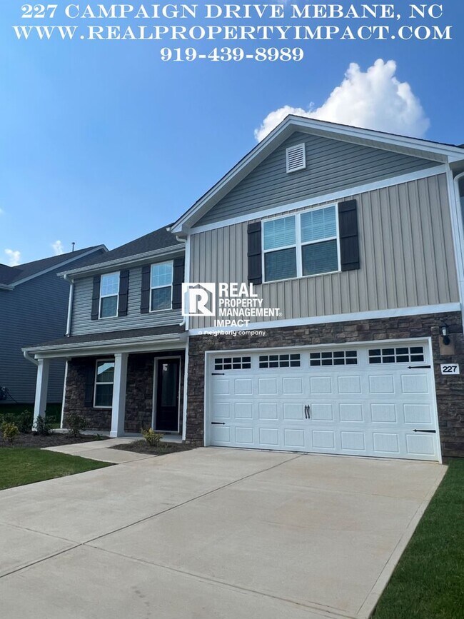 Foto del edificio - FALL SPECIAL (1/2 OFF ONE MONTH OF RENT) B...