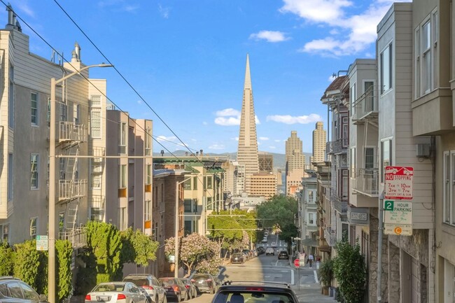 Foto del edificio - 1250 Clay St