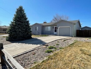 Building Photo - 121 Rio Grande Dr