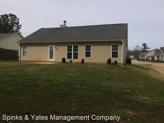 Building Photo - 3 br, 2 bath House - 250 S. Page St.